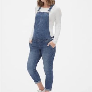 Gap maternity overalls
